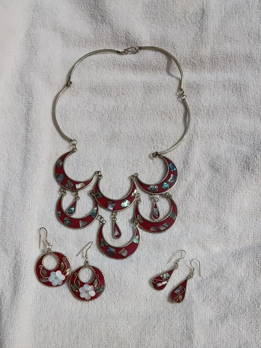 Alpaca Mexico Red & Silver Floral Jewelry Set